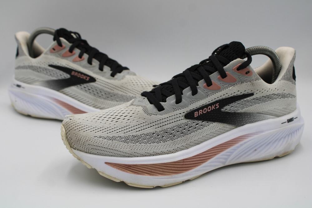 Size 9 - Brooks Ghost 17 Women's White Black Rose Gold - 1204311B105